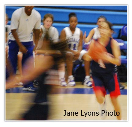 blurry_bball_pic1