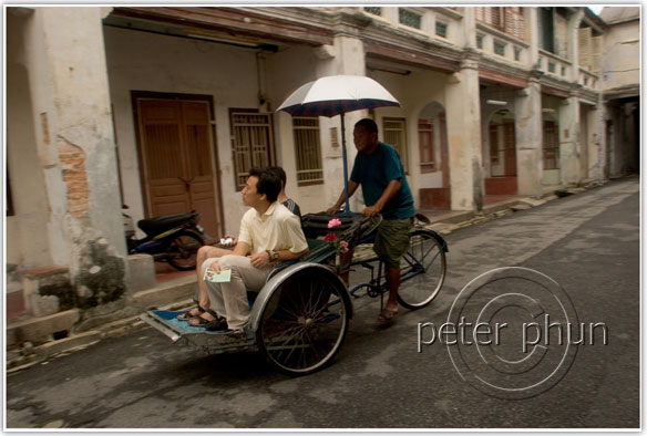 trishaw_in_action